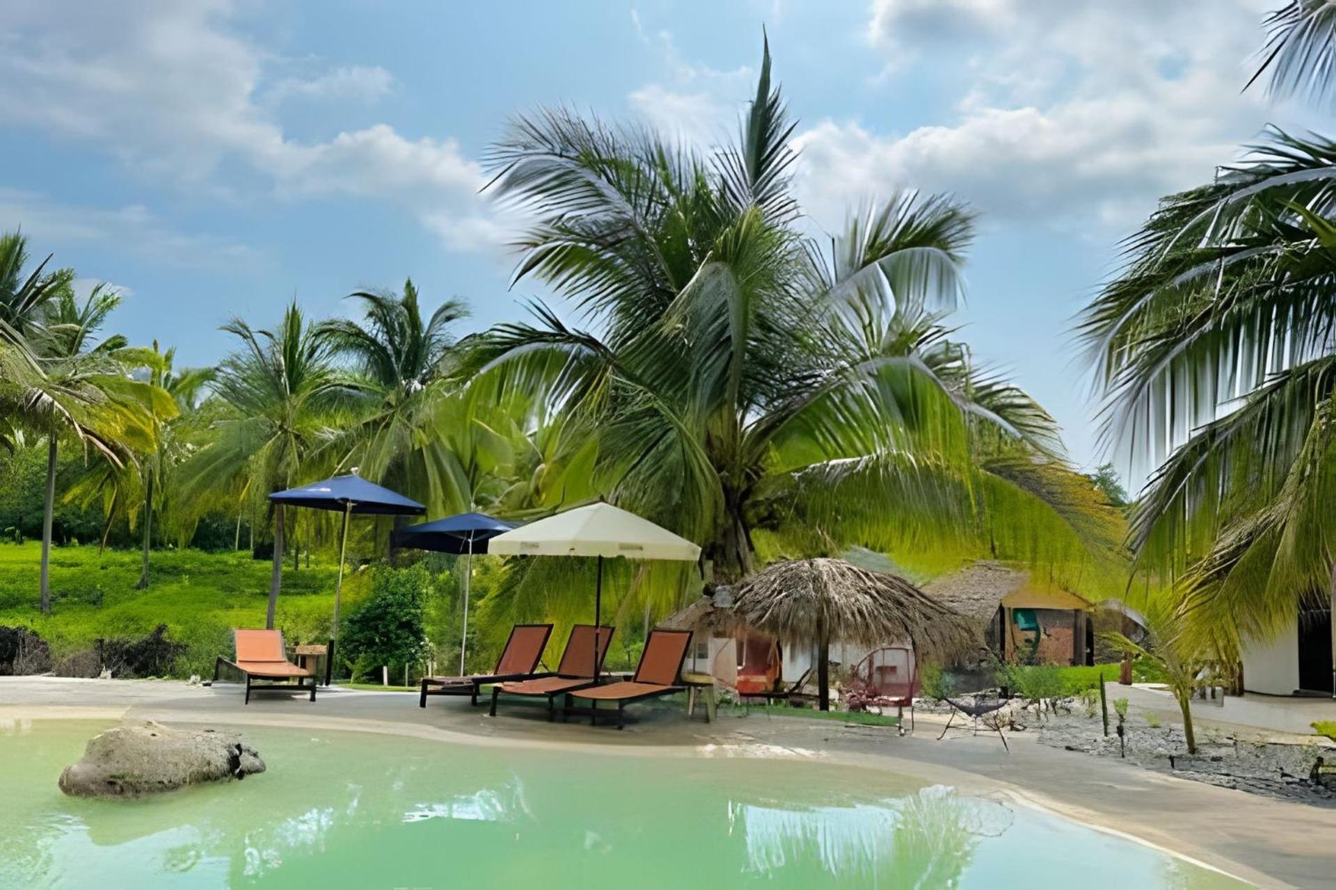 Casa Las Palmas Playa La Saladita Zihuatanejo Eksteriør billede